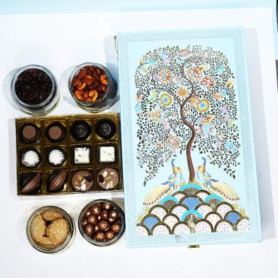Choco Blossom Rakshbandhan Signature Box